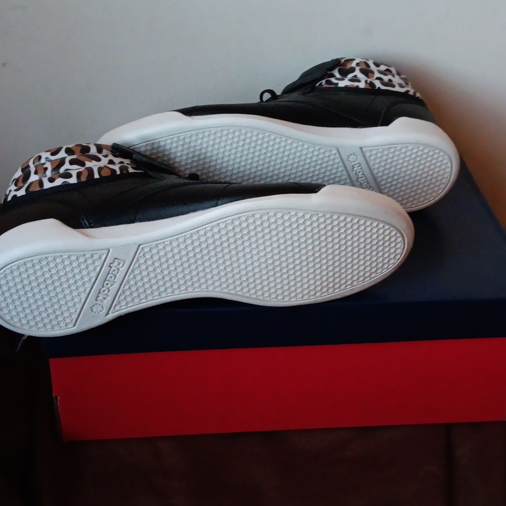SOLD Women's black and animal print Reebok high top sneakers. Size 7. In box. - Picture 2 of 5
